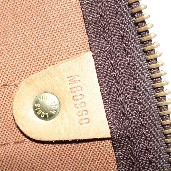 LOUIS VUITTON Monogram Keepall 50 Boston Bag M41426 - Picture 12 of 16